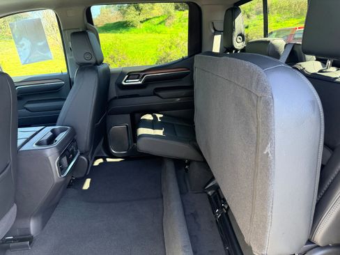 Used 2024 GMC Sierra 1500 Denali w/ Technology Package image 13