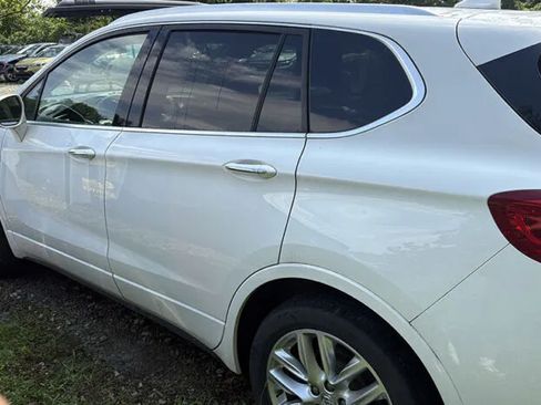 Used 2019 Buick Envision Premium AWD/4WD image 2