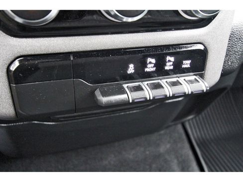 Used 2025 RAM 1500 Tradesman image 29