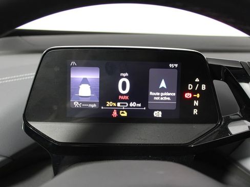 Used 2023 Volkswagen ID.4 Pro RWD image 15