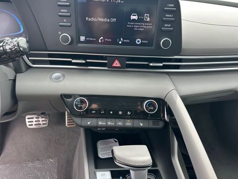 New 2026 Hyundai Elantra SEL Sport Premium FWD image 30
