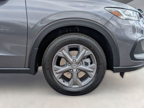 New 2026 Honda HR-V LX image 9