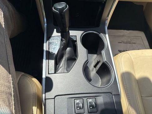 Used 2017 Toyota Camry XLE w/ Advanced Technology Package FWD image 17