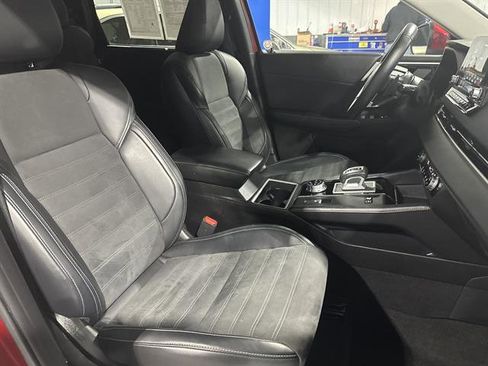 Used 2023 Mitsubishi Outlander SE image 17