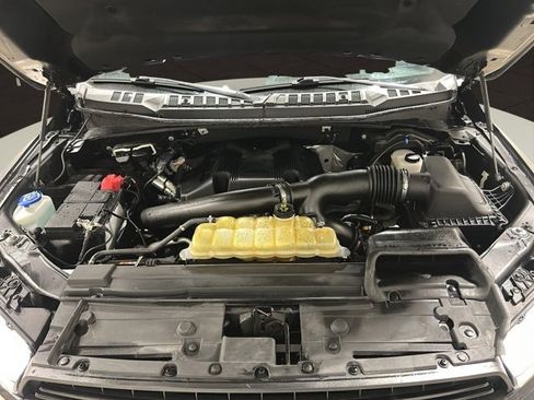 Used 2019 Ford F150 Lariat w/ Equipment Group 502A Luxury image 27