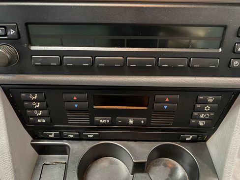 Used 2003 BMW 525i Wagon image 19