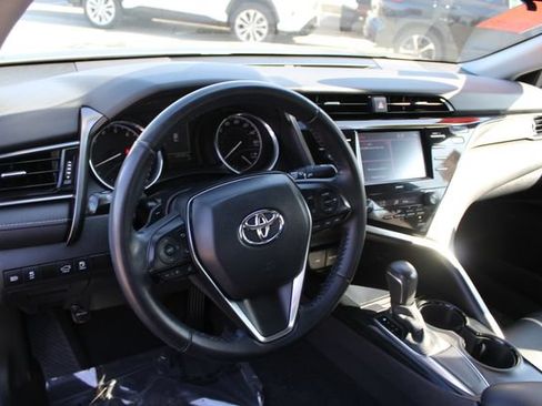 Used 2020 Toyota Camry SE FWD image 49