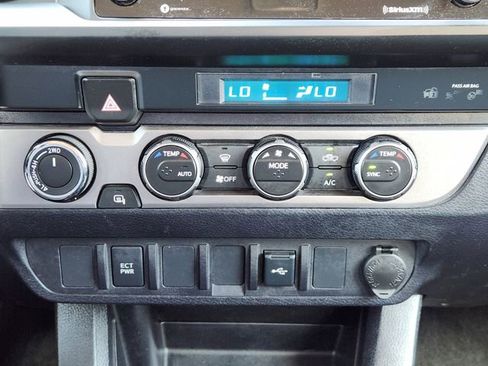 Certified 2021 Toyota Tacoma SR image 17