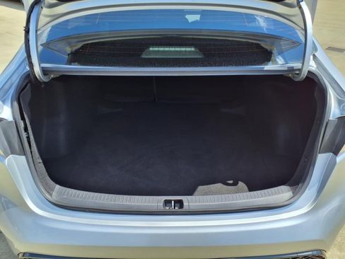 Used 2021 Toyota Corolla SE image 5