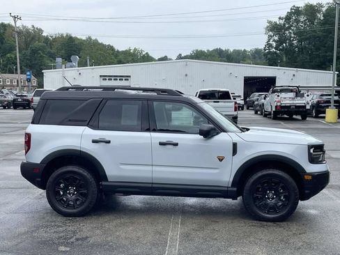 Used 2026 Ford Bronco Sport Badlands w/ Badlands Tech Package AWD/4WD image 2