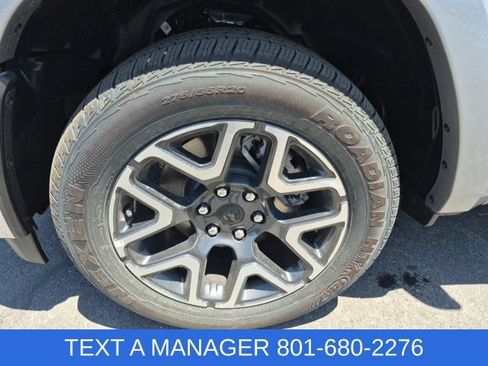 New 2026 RAM 1500 Laramie AWD/4WD image 8