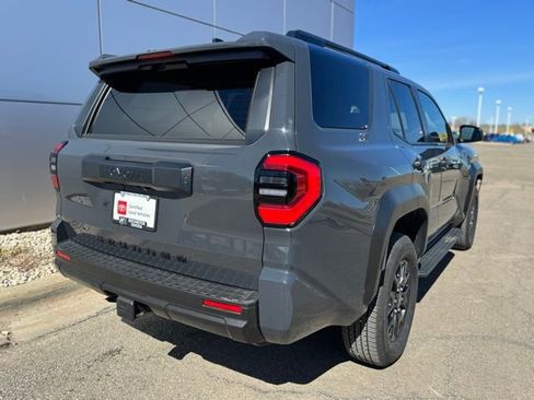 Used 2025 Toyota 4Runner SR5 image 35