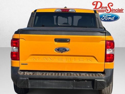 Used 2022 Ford Maverick XLT image 8