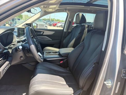 Used 2025 Acura MDX w/ Technology Package AWD/4WD image 11
