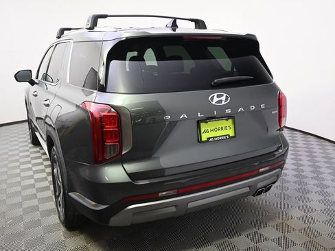 Used 2024 Hyundai Palisade Limited AWD/4WD image 4