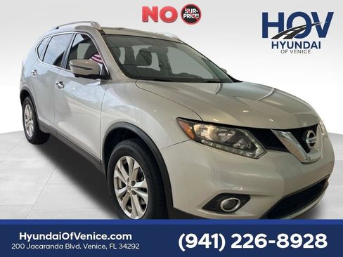 Used 2016 Nissan Rogue SV w/ SV Premium Package FWD image 1