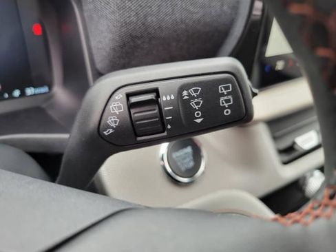 New 2025 Ford Explorer Active w/ Active Comfort Package image 20