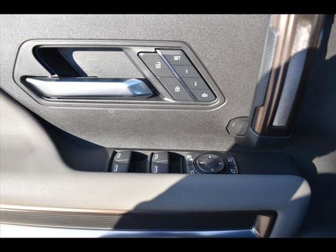 New 2025 GMC Hummer EV 3X w/ LPO, Cargo Utility Package image 15