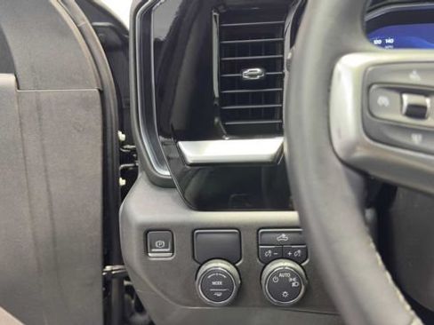 Used 2022 Chevrolet Silverado 1500 LT RWD image 27