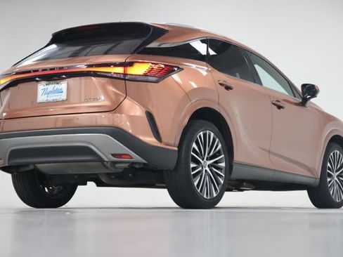 Used 2023 Lexus RX 350 Premium Plus w/ Accessory Package (K3) FWD image 17