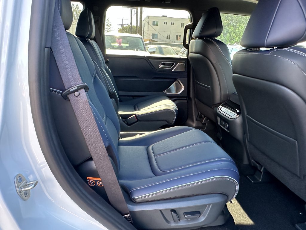 New 2027 INFINITI QX80 Sensory w/ Sport Exterior Package AWD/4WD image 18