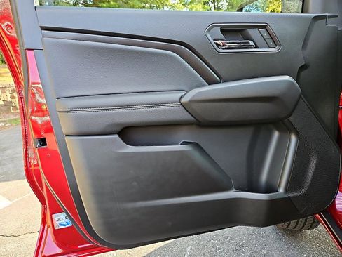 New 2026 Chevrolet Colorado LT w/ LT Convenience Package image 13