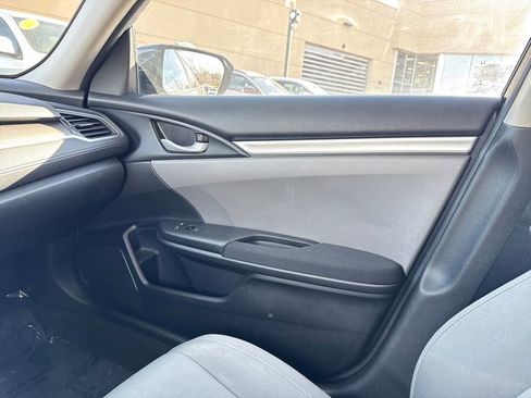 Used 2020 Honda Civic LX image 31
