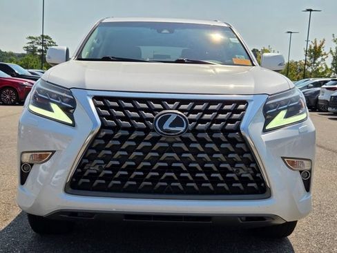 Used 2020 Lexus GX 460 Premium w/ Premium Package AWD/4WD image 8