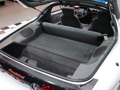 Used 1999 Pontiac Firebird Formula w/ Opt Pkg RWD image 5