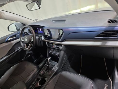 Used 2022 Volkswagen Taos SE AWD/4WD image 35