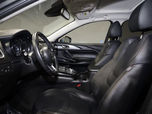 Used 2018 MAZDA CX-9 Touring w/ Touring Premium Package AWD/4WD image 12