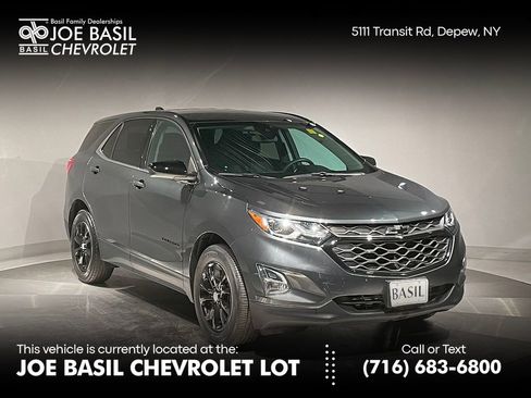 Used 2020 Chevrolet Equinox LT w/ LPO, Blackout Package image 1