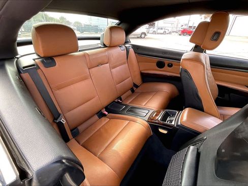 Used 2013 BMW 328i Convertible image 18