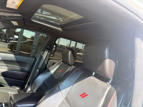 Used 2023 Dodge Durango GT RWD image 13