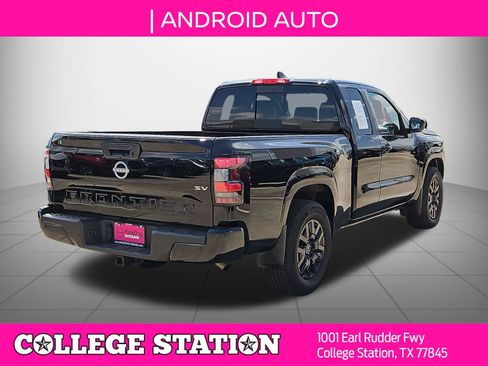 Used 2024 Nissan Frontier SV w/ SV Convenience Package RWD image 7