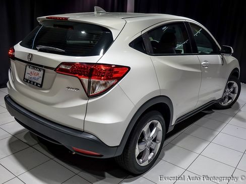 Used 2021 Honda HR-V LX image 12