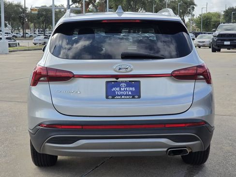 Used 2023 Hyundai Santa Fe SEL FWD image 8