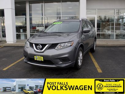 Used 2016 Nissan Rogue SV