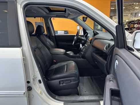 Used 2015 Honda Pilot Touring image 20