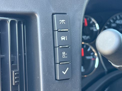 New 2025 GMC Savana 2500 w/ Driver Convenience Package image 28