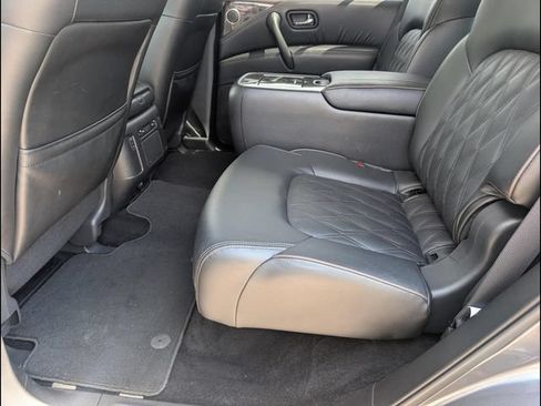 Used 2023 Nissan Armada Platinum w/ Captain's Chairs Package AWD/4WD image 10