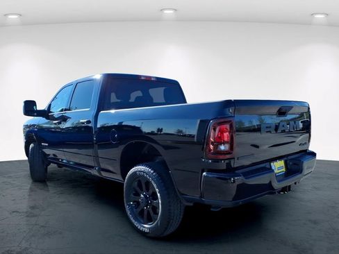 New 2026 RAM 2500 Big Horn AWD/4WD image 5