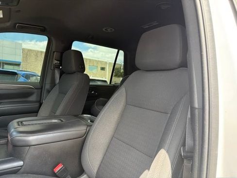 Used 2021 Chevrolet Tahoe LS RWD image 10