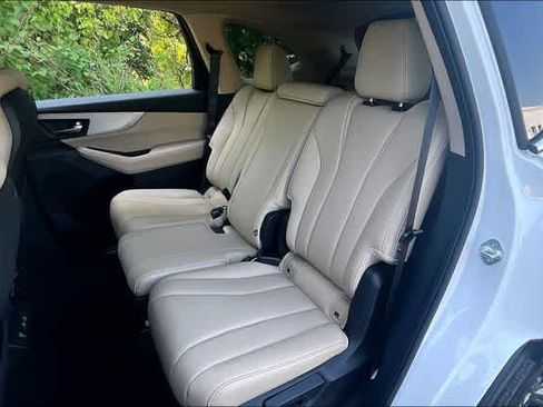 Used 2024 Acura MDX SH-AWD image 22