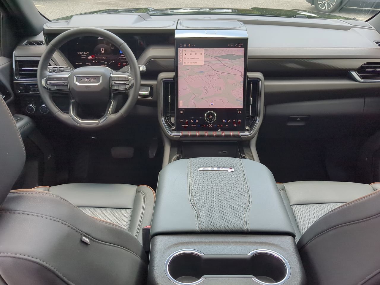 Used 2025 GMC Yukon AT4 w/ AT4 Premium Package AWD/4WD image 21