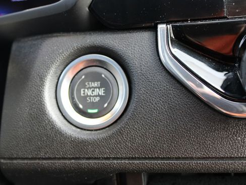 Used 2024 Chevrolet Colorado W/T image 37