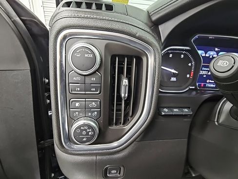 Used 2020 GMC Sierra 2500 Denali w/ Denali Ultimate Package image 30