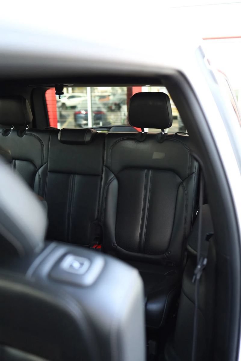 Used 2022 Jeep Wagoneer Series I w/ Convenience Group I AWD/4WD image 42