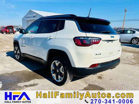 Used 2021 Jeep Compass Limited image 3