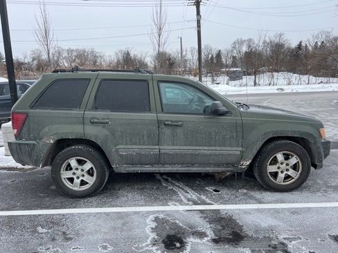 Used 2007 Jeep Grand Cherokee Laredo image 4